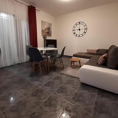 Solis Adriaticum Apartments Jasenice  Buitenkant foto